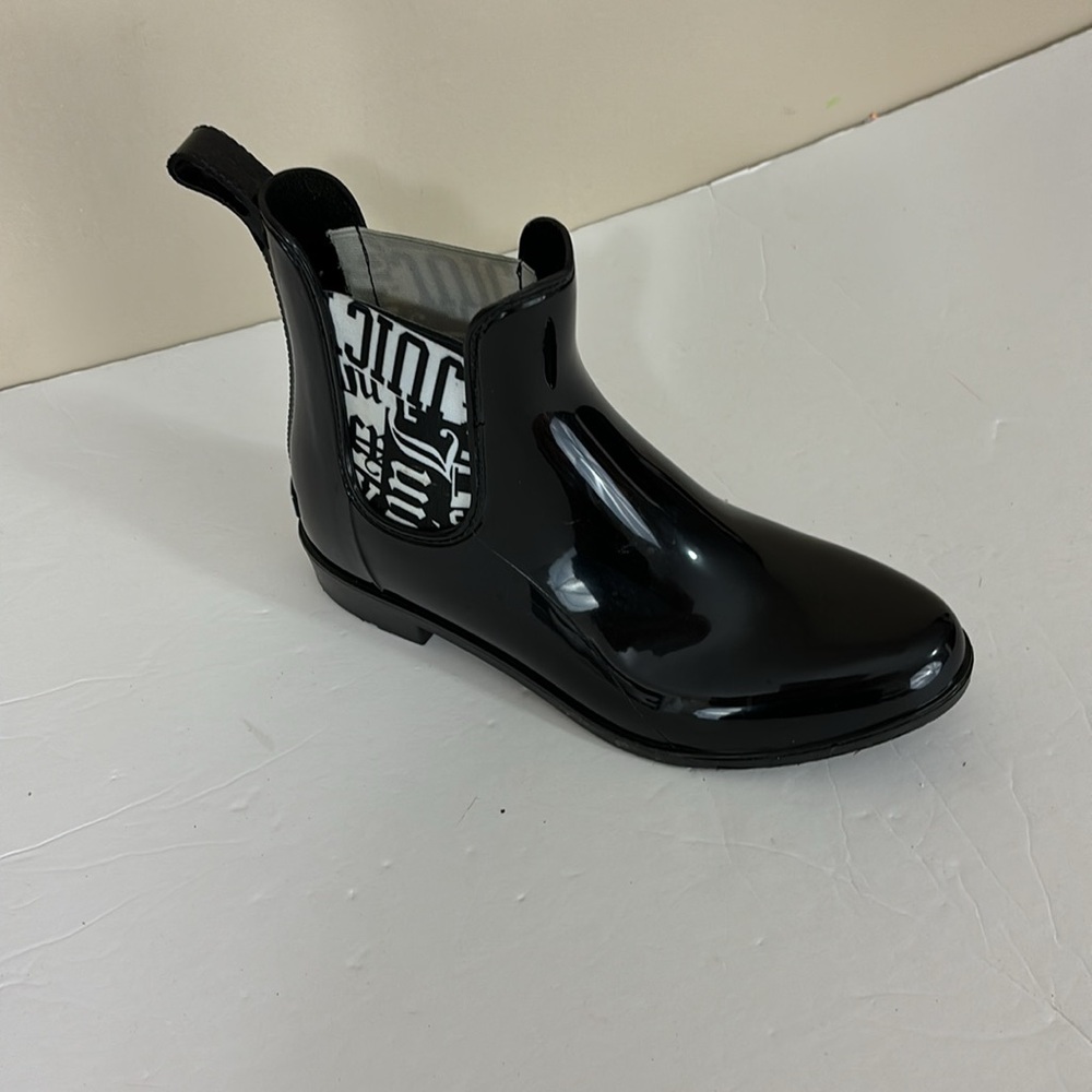 Juicy Couture Black Ankle Rain Boots Booties Size 9M